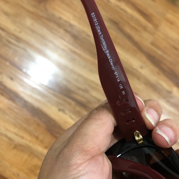 Coach sunglasses - Picture 4 of 6